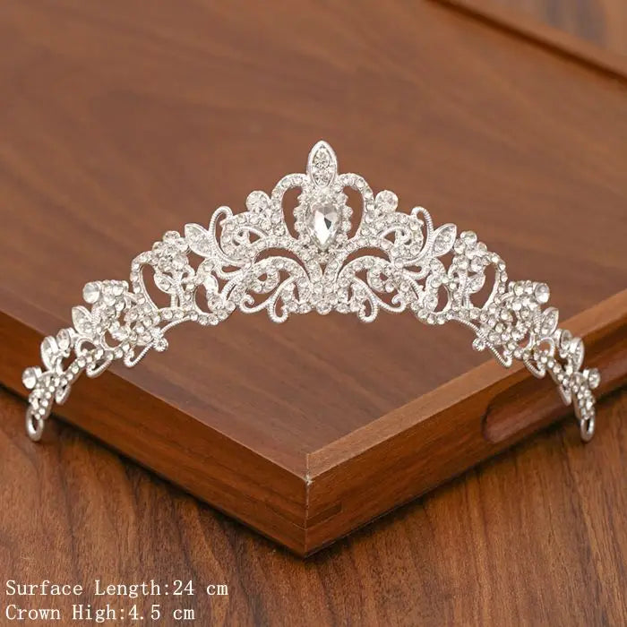 Elegant Tiara with Rhinestones