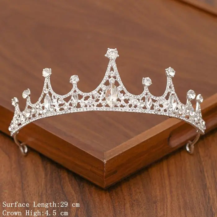 Elegant Tiara with Rhinestones