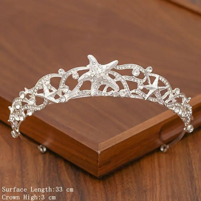 Elegant Tiara with Rhinestones
