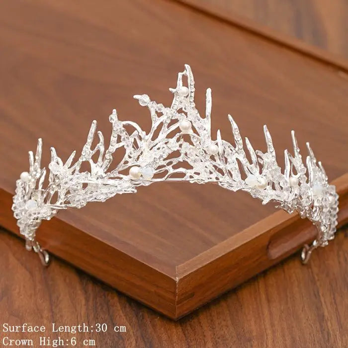 Elegant Tiara with Rhinestones