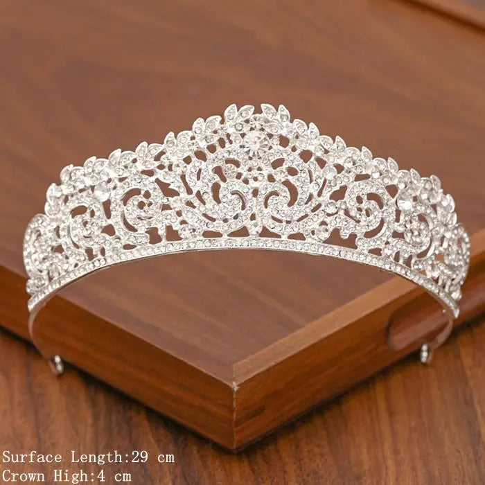 Elegant Tiara with Rhinestones