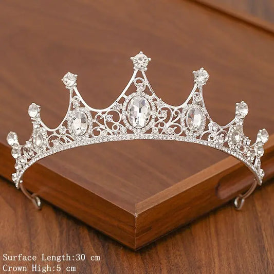 Elegant Tiara with Rhinestones