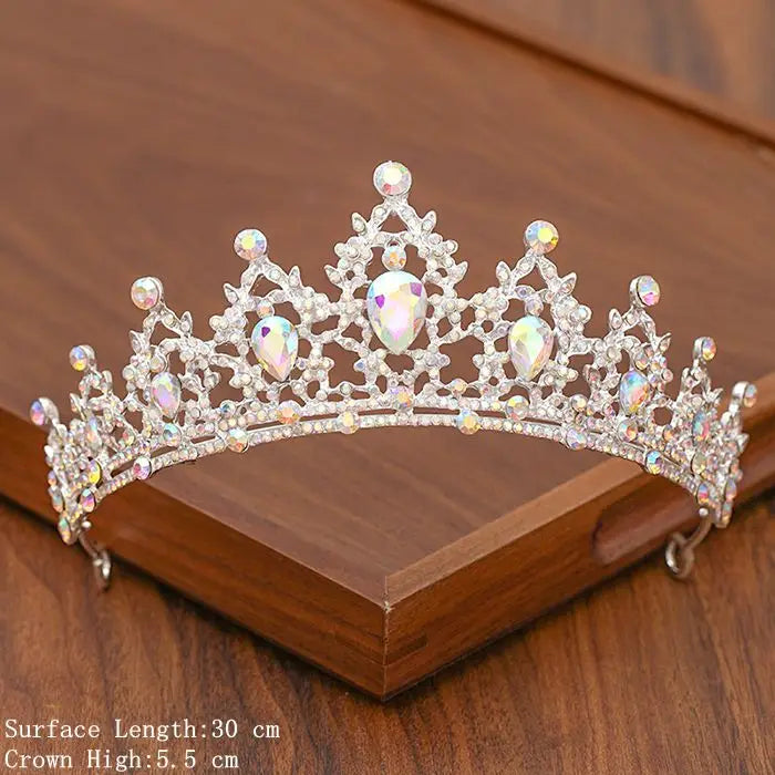 Elegant Tiara with Rhinestones