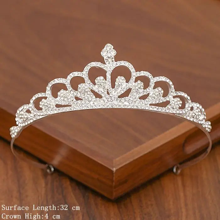 Elegant Tiara with Rhinestones