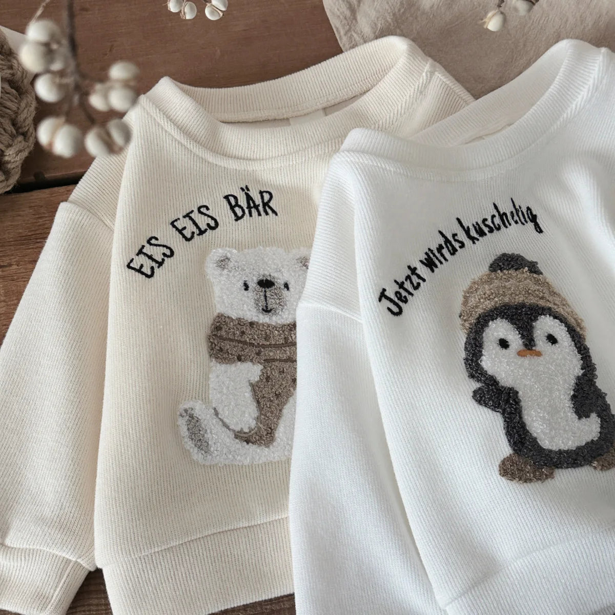 2-Piece Cartoon Embroidered Outfit
